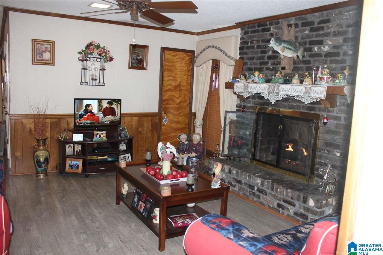 733 Porter Crest Road Graysville, AL 35073 - Photo 4 of 27