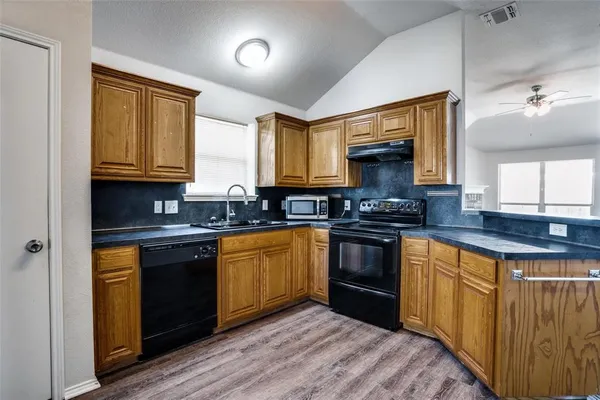 $2,000 | 4624 Wheatland Drive, Fort Worth, TX 76179
