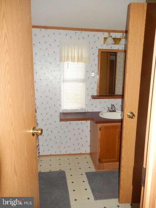 10505 Cedarville Road, Unit 84 Brandywine, MD 20613 - Photo 7 of 9 Full Bath