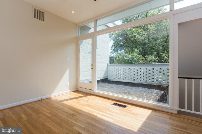 725 Delaware Avenue Southwest, Unit 218 Washington, DC 20024 - Photo 15 of 22 Interior (General)