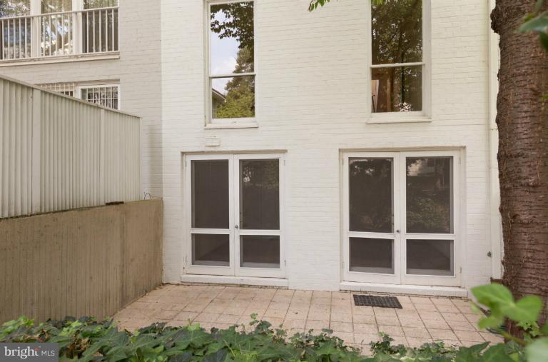 725 Delaware Avenue Southwest, Unit 218 Washington, DC 20024 - Photo 6 of 22 Interior (General)