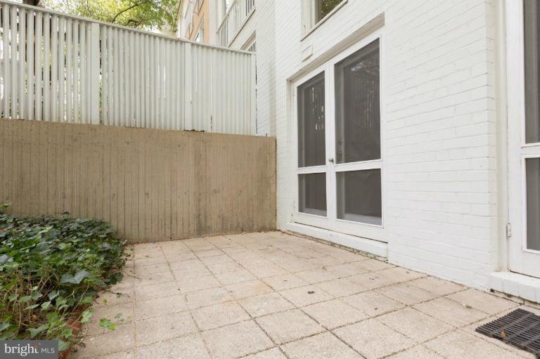 725 Delaware Avenue Southwest, Unit 218 Washington, DC 20024 - Photo 9 of 22 Interior (General)