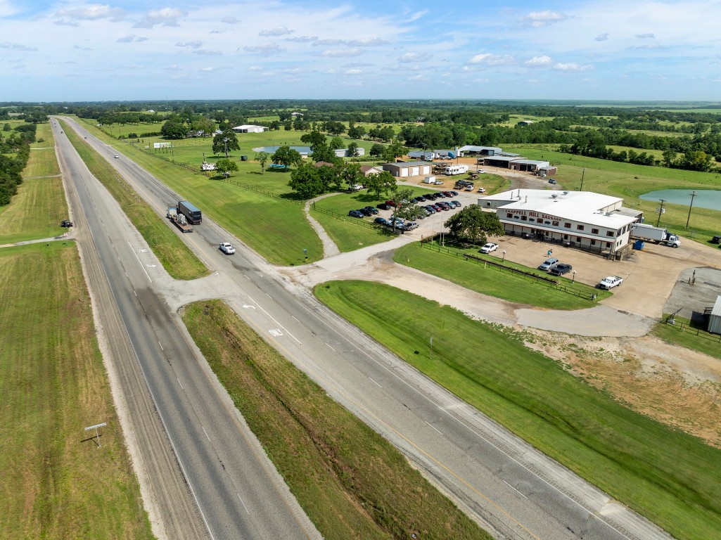 202 Blackberry Lane Washington, TX 77880 - Photo 41 of 43