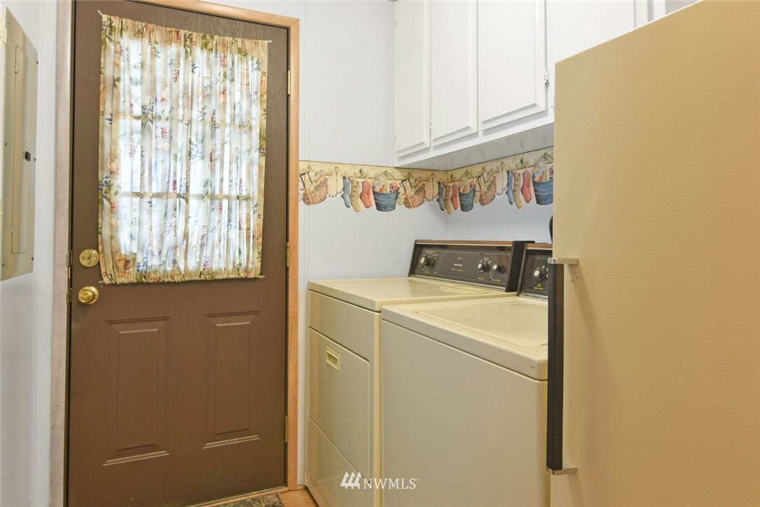2000 192nd Street Southeast, Unit 125 Bothell, WA 98012 - Photo 13 of 17