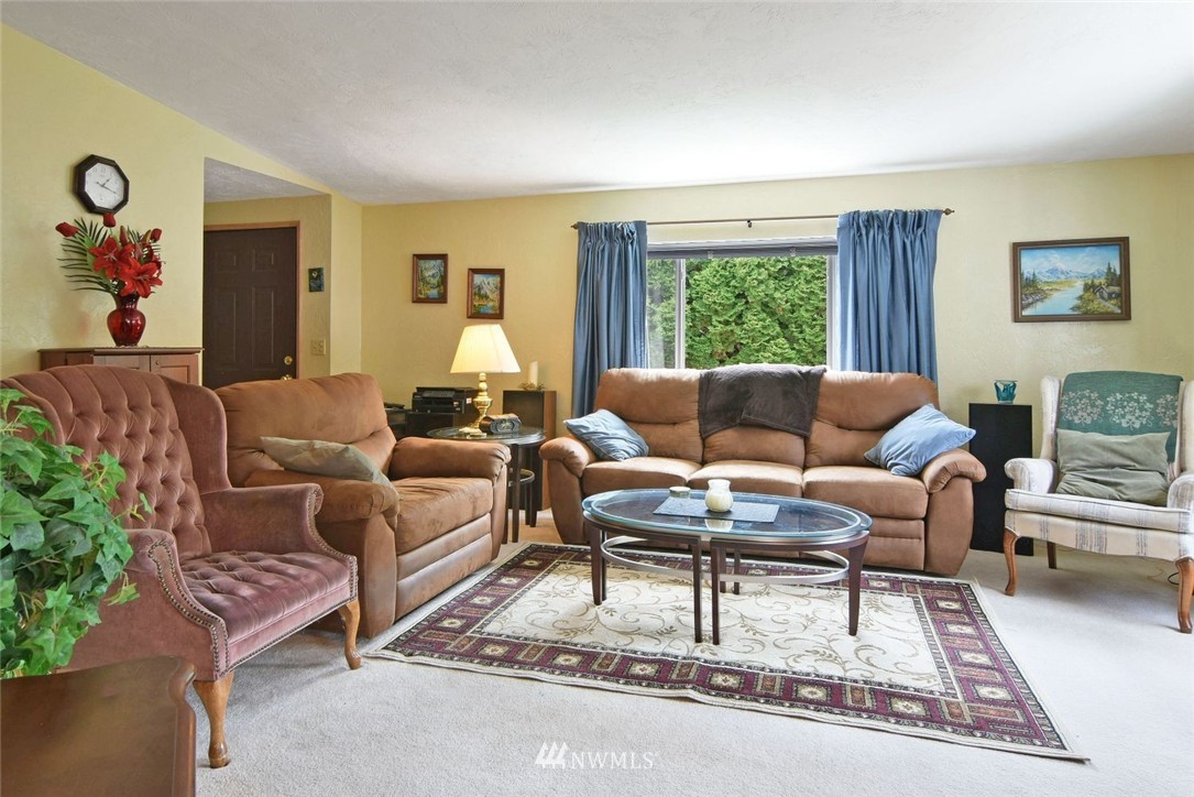 2000 192nd Street Southeast, Unit 125 Bothell, WA 98012 - Photo 3 of 17