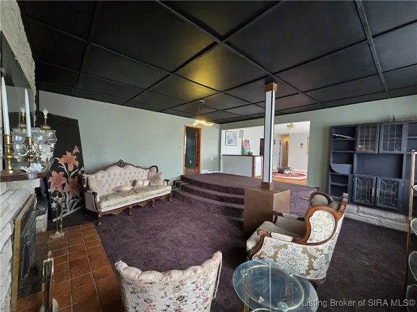 $250,000 | 1020 North Church Street, Austin, IN 47102