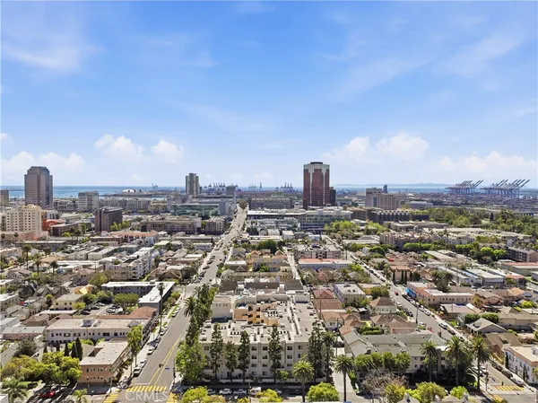 $425,000 | 535 Magnolia Avenue, Unit 113, Long Beach, CA 90802