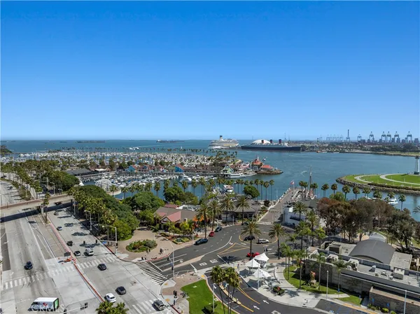 $425,000 | 535 Magnolia Avenue, Unit 113, Long Beach, CA 90802