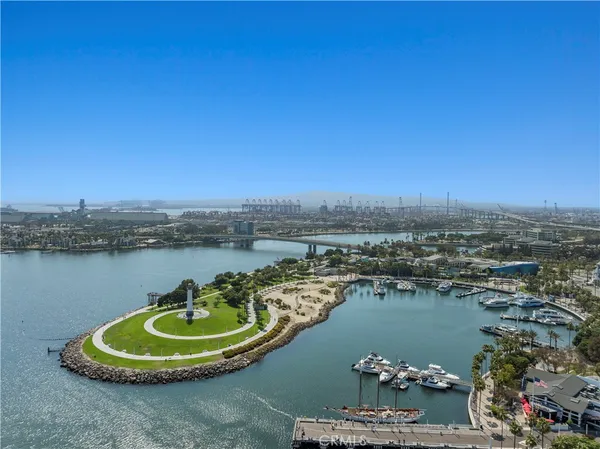$425,000 | 535 Magnolia Avenue, Unit 113, Long Beach, CA 90802