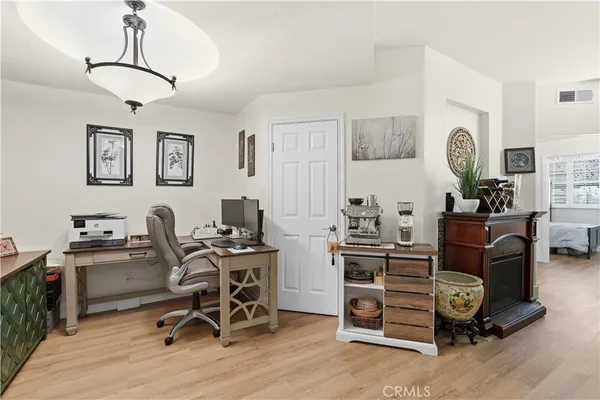 $425,000 | 535 Magnolia Avenue, Unit 113, Long Beach, CA 90802