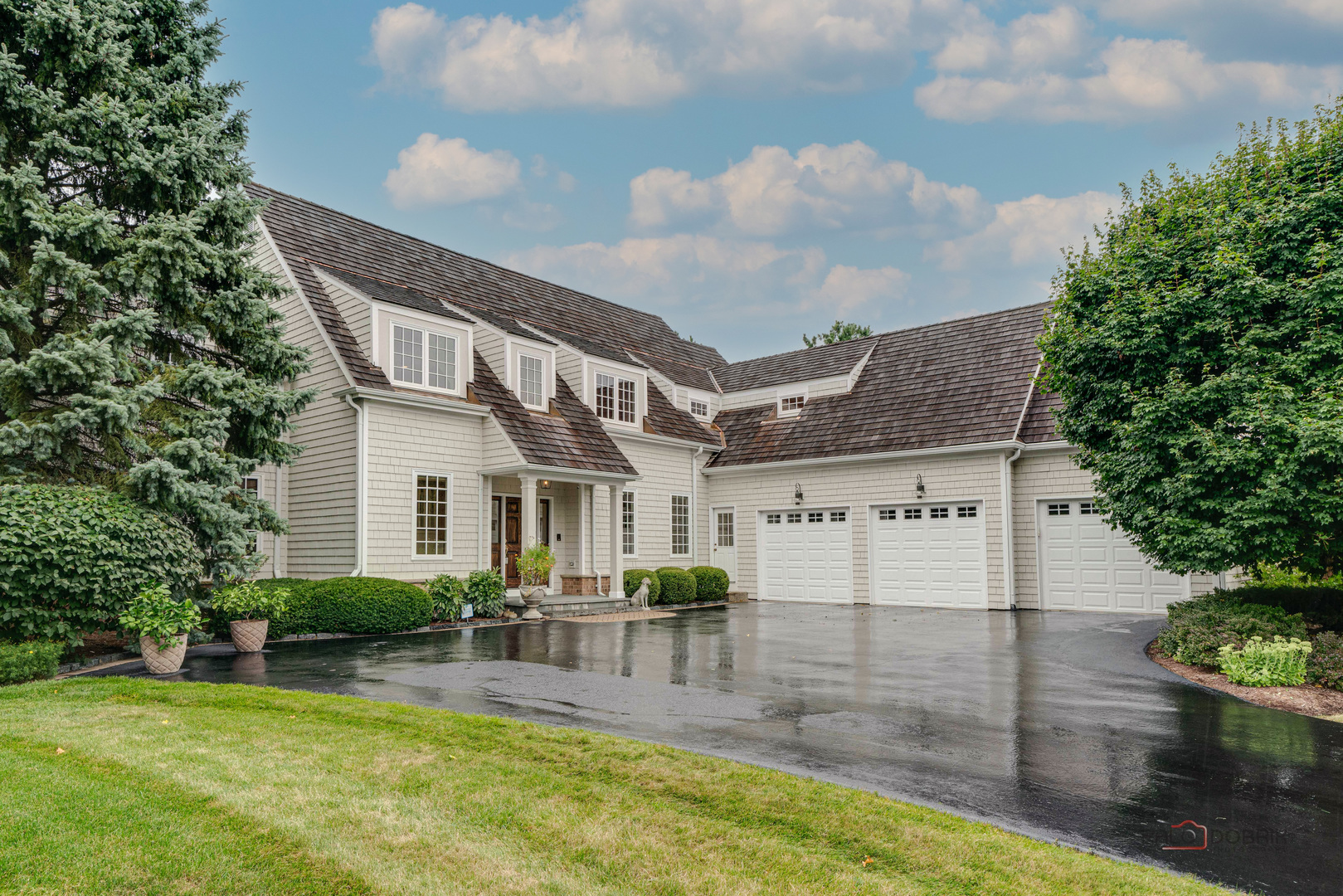 2000 West Southmeadow Lane Lake Forest, IL 60045 - Photo 1 of 46