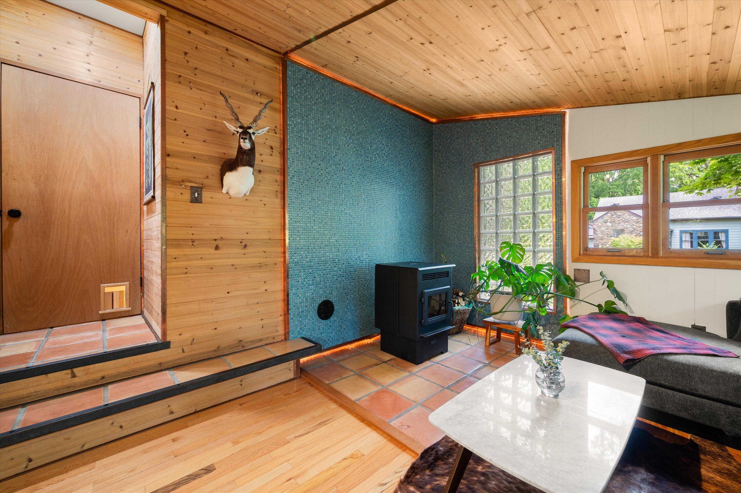 2890 Kimberley Road Ann Arbor, MI 48104 - Photo 17 of 45 22-022