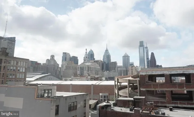 $132,500 | 1010 Race Street, Unit 6K, Philadelphia, PA 19107