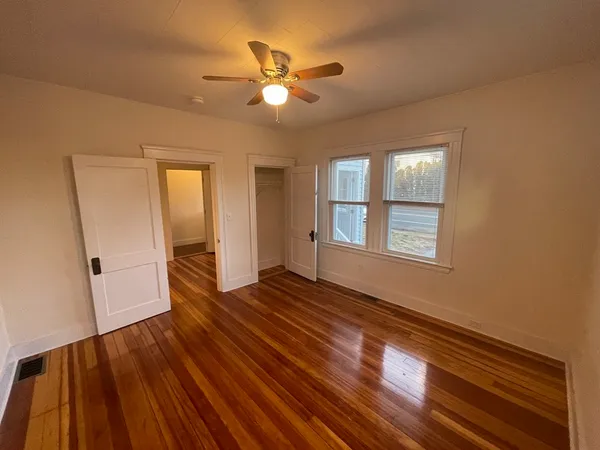 $2,200 | 290 Hilldale Avenue, Unit 1, Haverhill, MA 01832