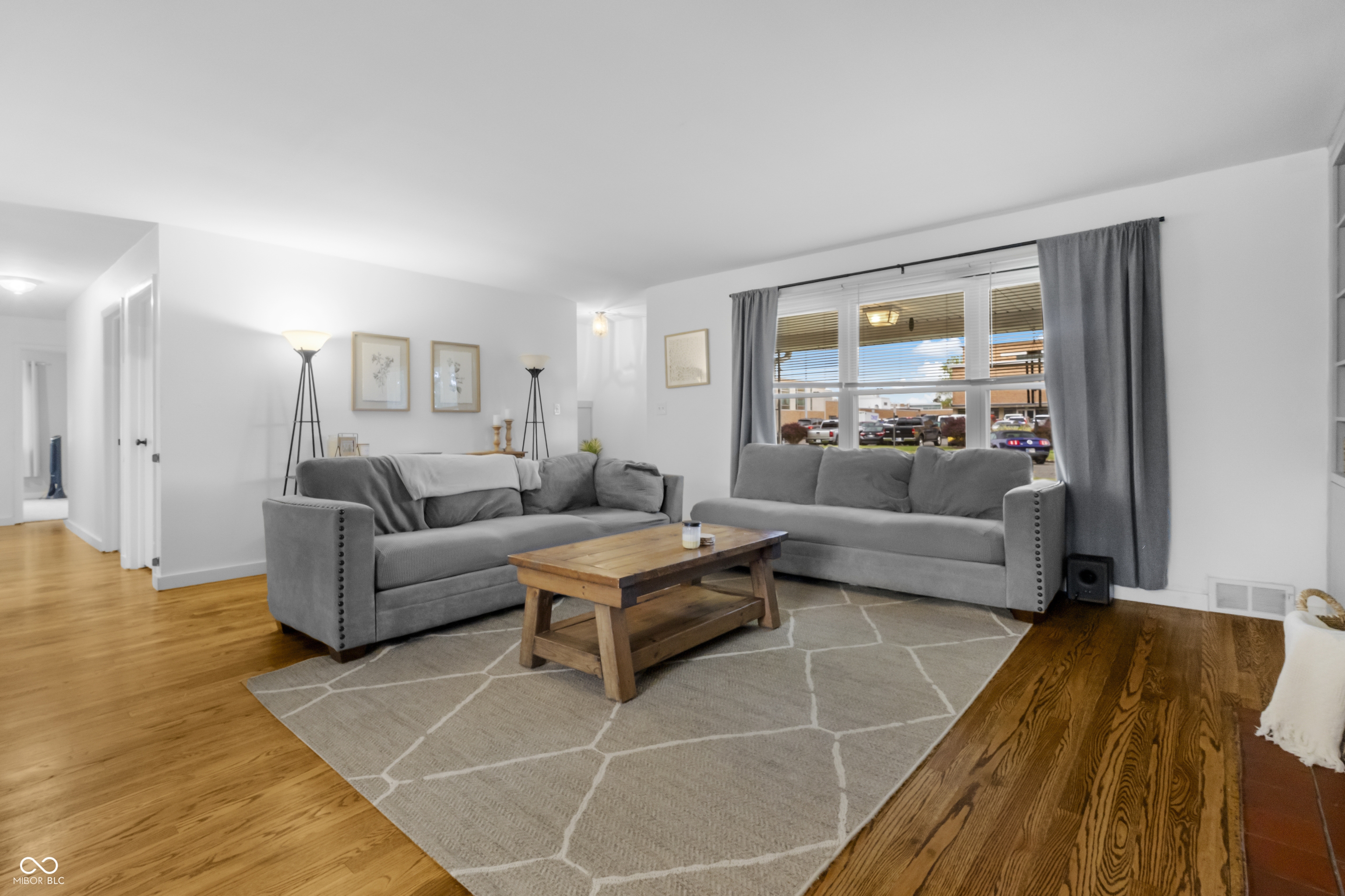 2613 Maple Street Columbus, IN 47201 - Photo 11 of 33