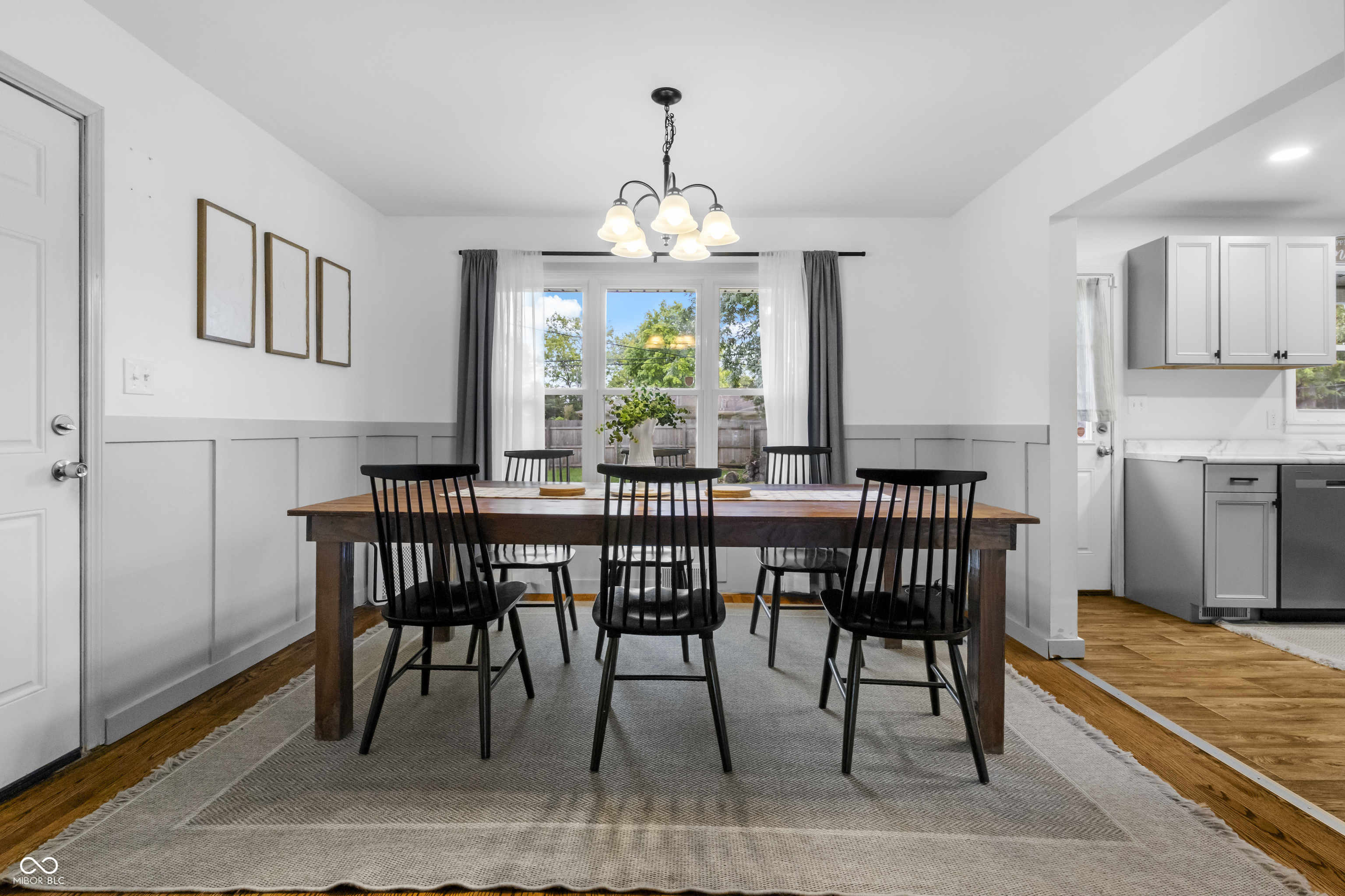 2613 Maple Street Columbus, IN 47201 - Photo 12 of 33