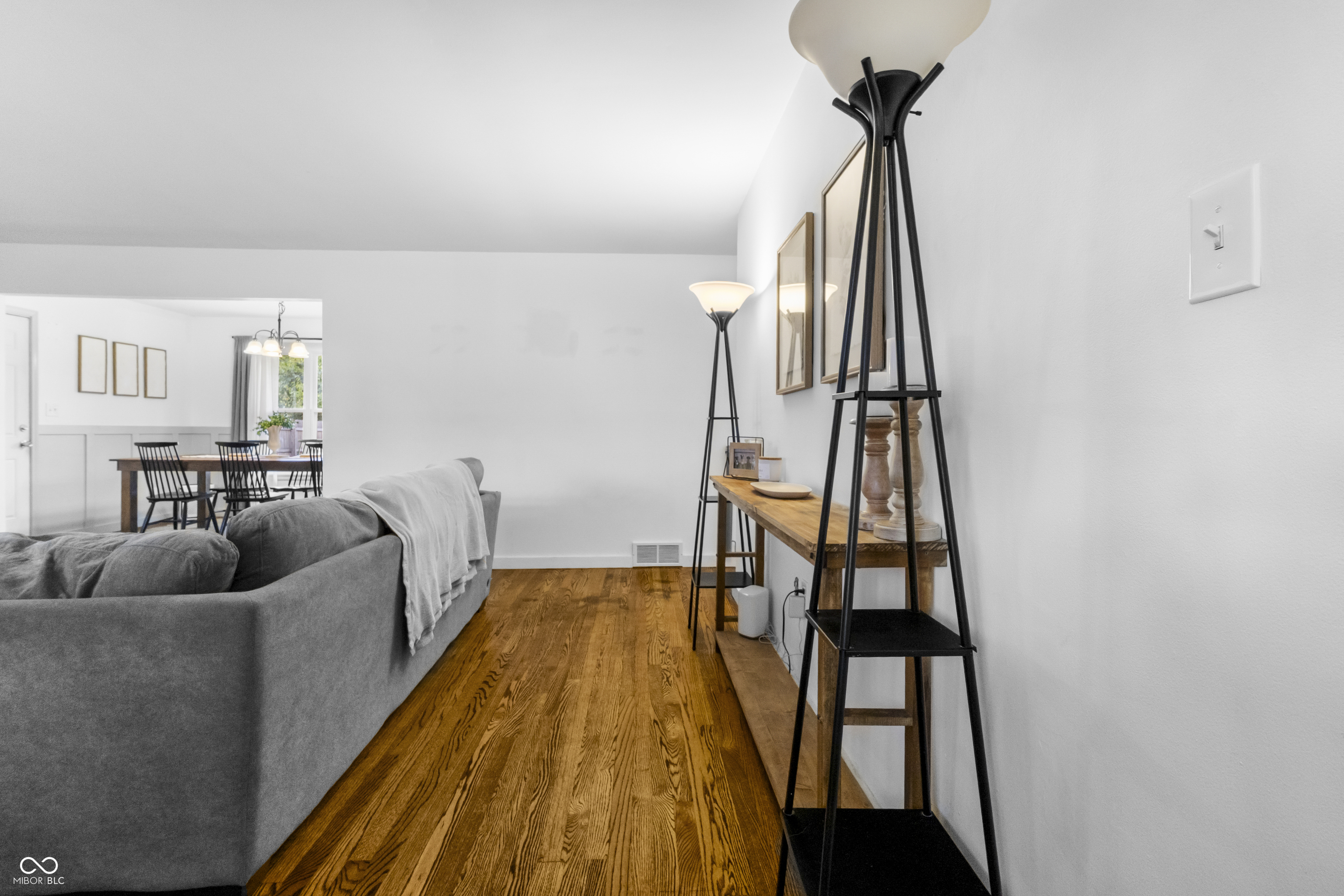 2613 Maple Street Columbus, IN 47201 - Photo 7 of 33