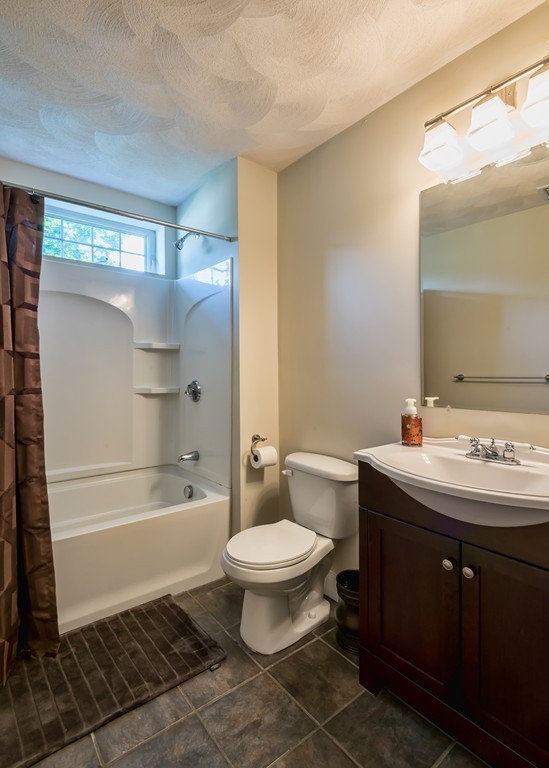 8 Bell Road Tewksbury, MA 01876 - Photo 23 of 23 Gallery Image 23