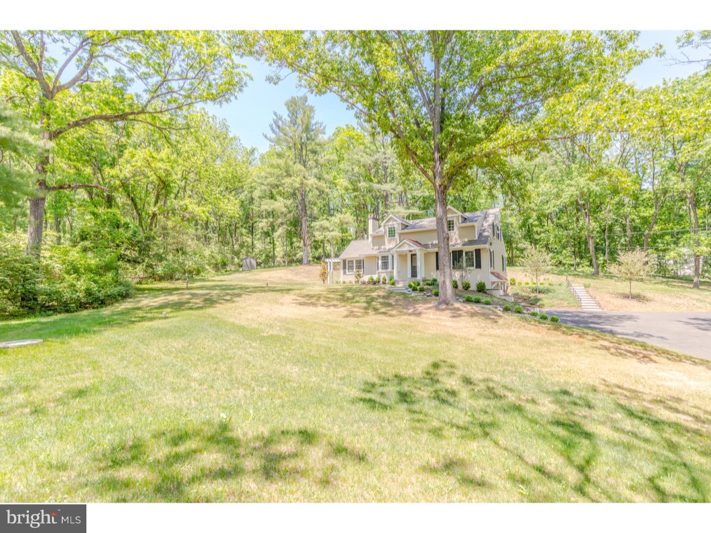 6257 Lower Mountain Road New Hope, PA 18938 - Photo 3 of 25 Gallery Image 3