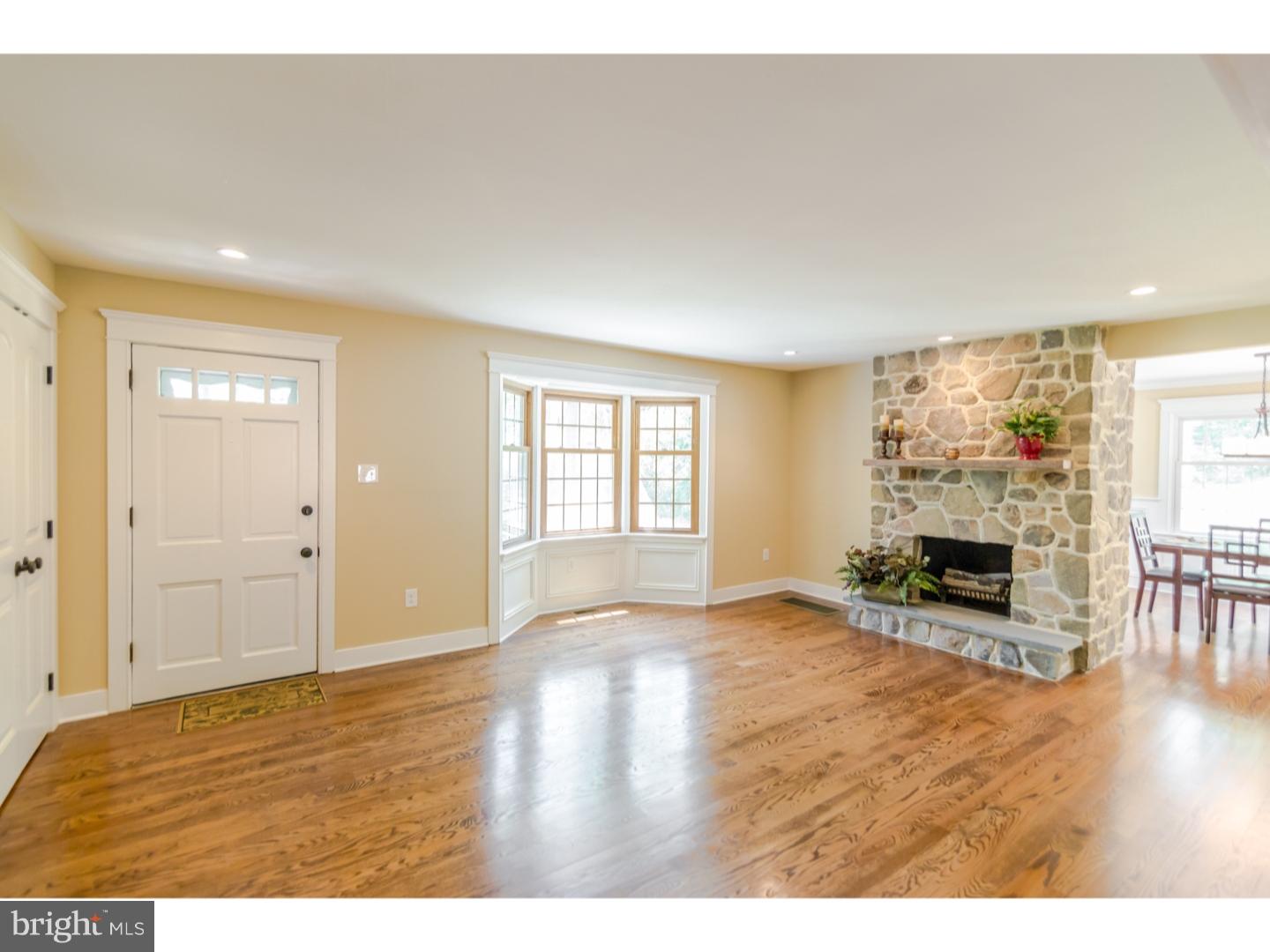 6257 Lower Mountain Road New Hope, PA 18938 - Photo 4 of 25 Gallery Image 4