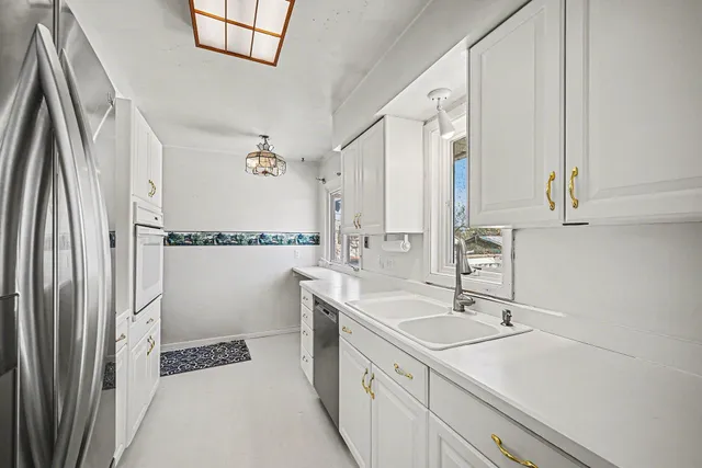 $299,900 | 3959 Arthur Street Northeast, Columbia Heights, MN 55421