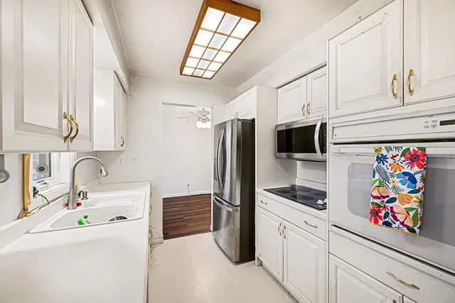 $329,900 | 3959 Arthur Street Northeast, Columbia Heights, MN 55421