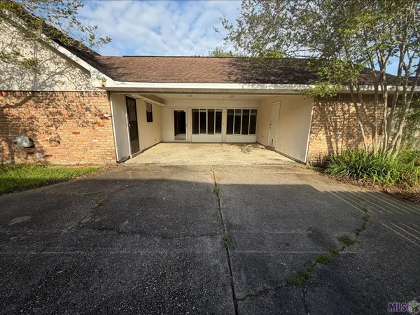 $255,000 | 16005 Chickamauga Avenue, Baton Rouge, LA 70817