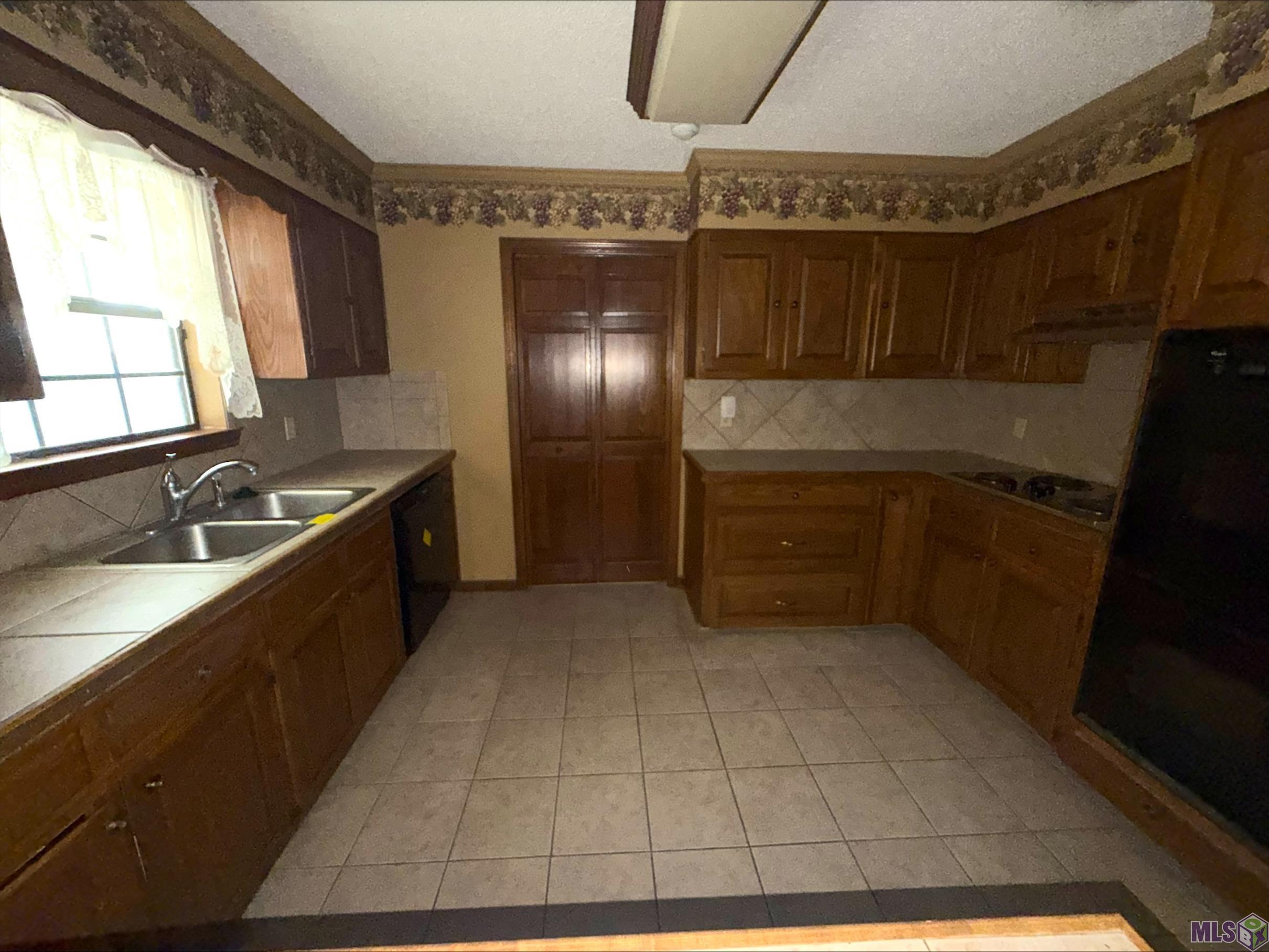 16005 Chickamauga Avenue Baton Rouge, LA 70817 - Photo 6 of 22