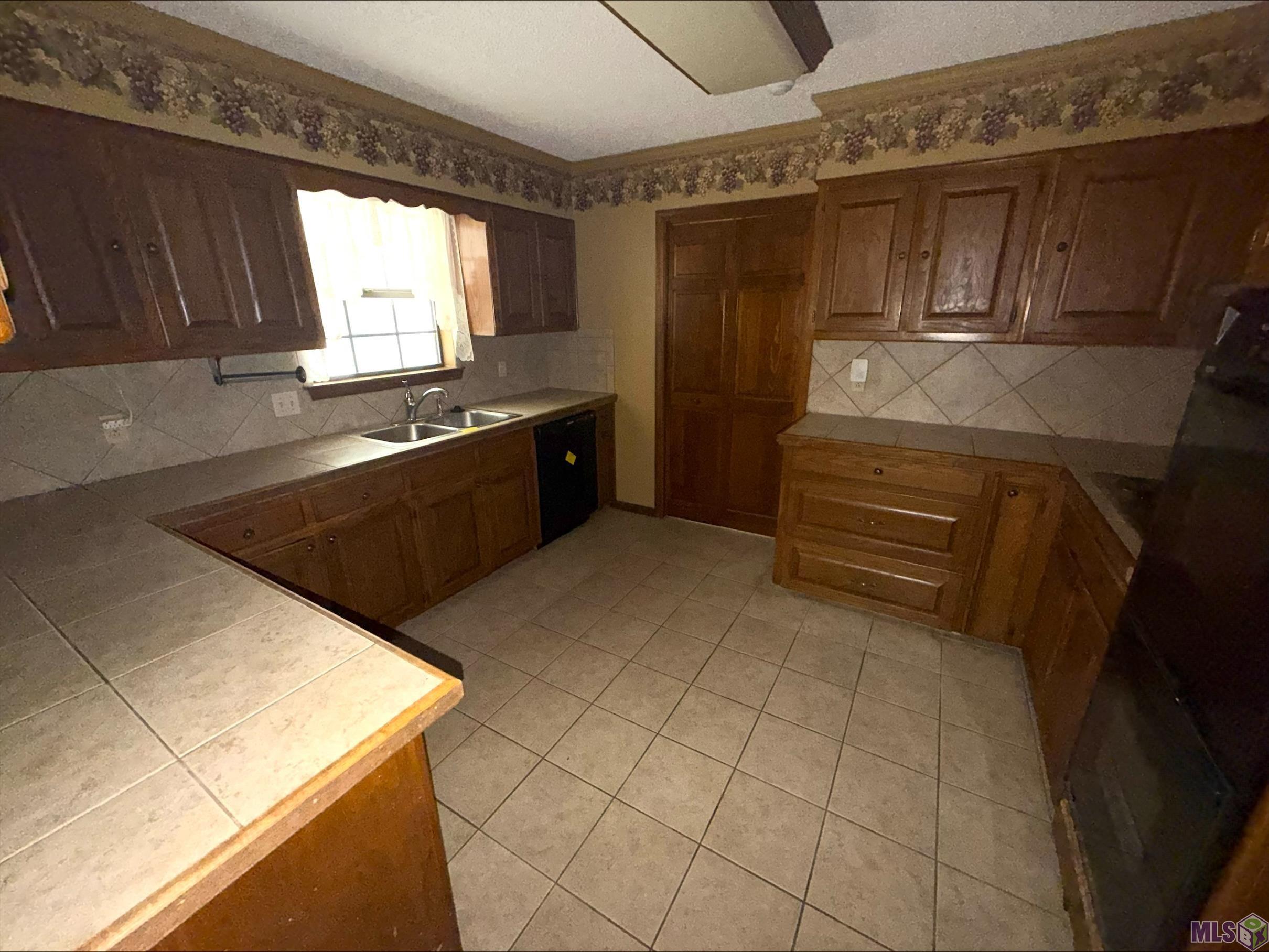 16005 Chickamauga Avenue Baton Rouge, LA 70817 - Photo 7 of 22
