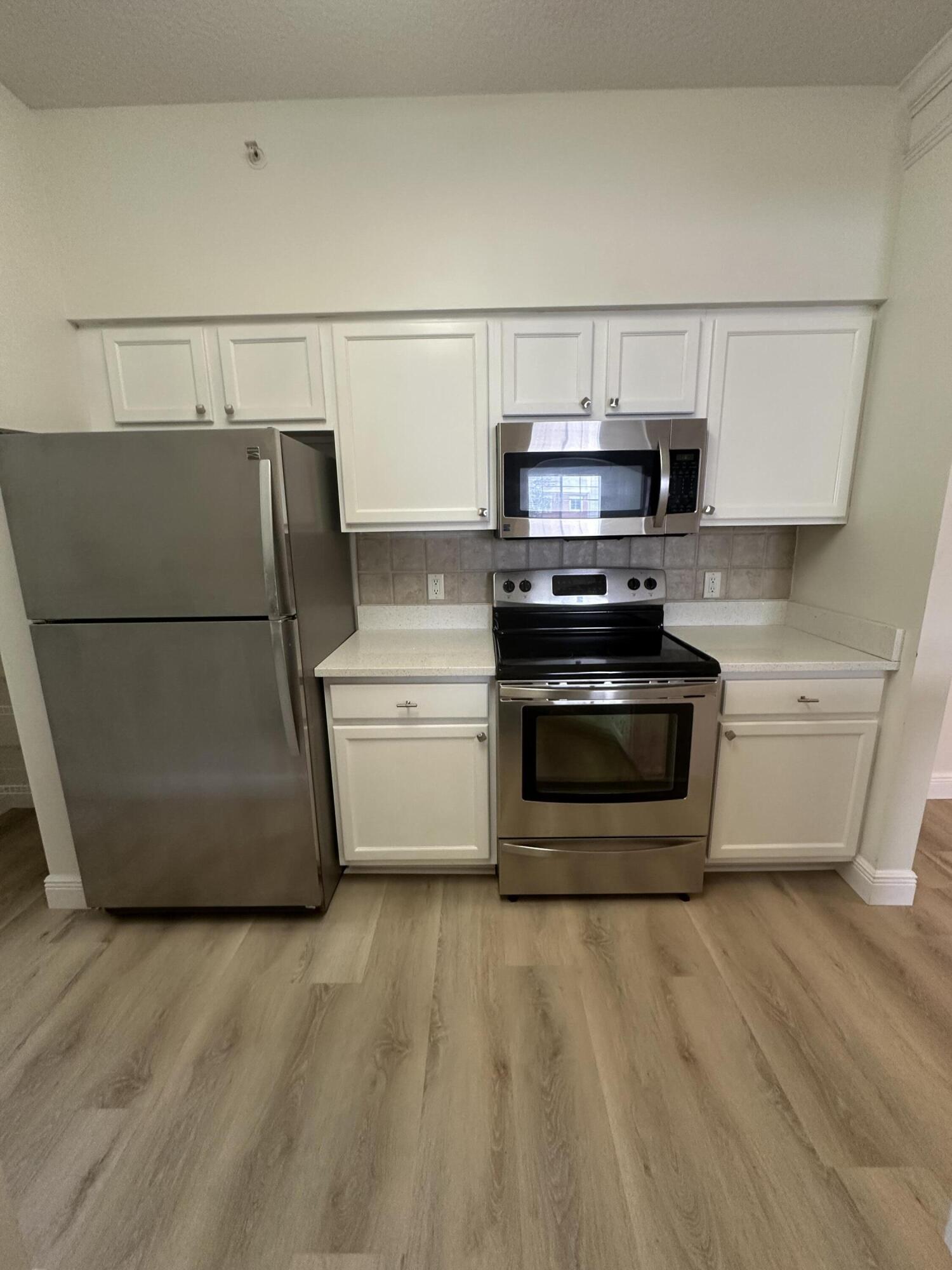 9905 Baywinds Boulevard, Unit 2201 West Palm Beach, FL 33411 - Photo 10 of 18 IMG_9591