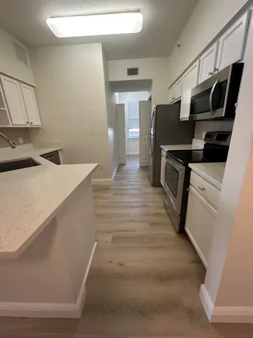 $2,100 | 9905 Baywinds Boulevard, Unit 2201, West Palm Beach, FL 33411