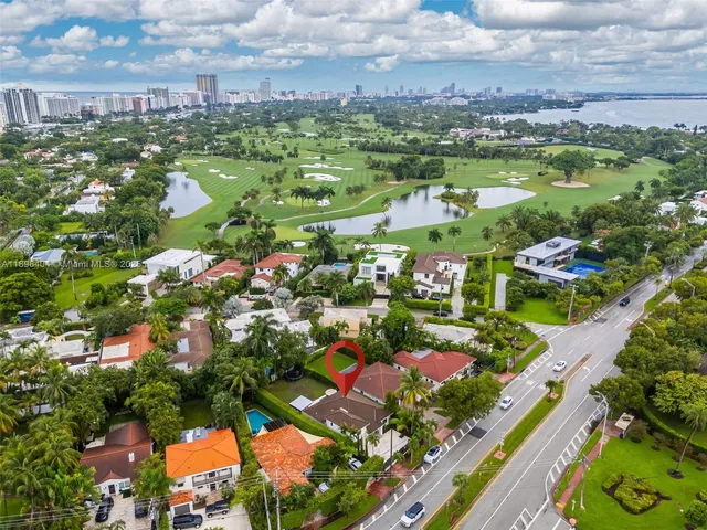 $2,395,000 | 6235 Alton Road, Miami Beach, FL 33140