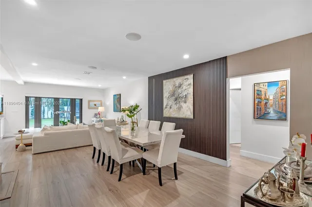 $2,395,000 | 6235 Alton Road, Miami Beach, FL 33140