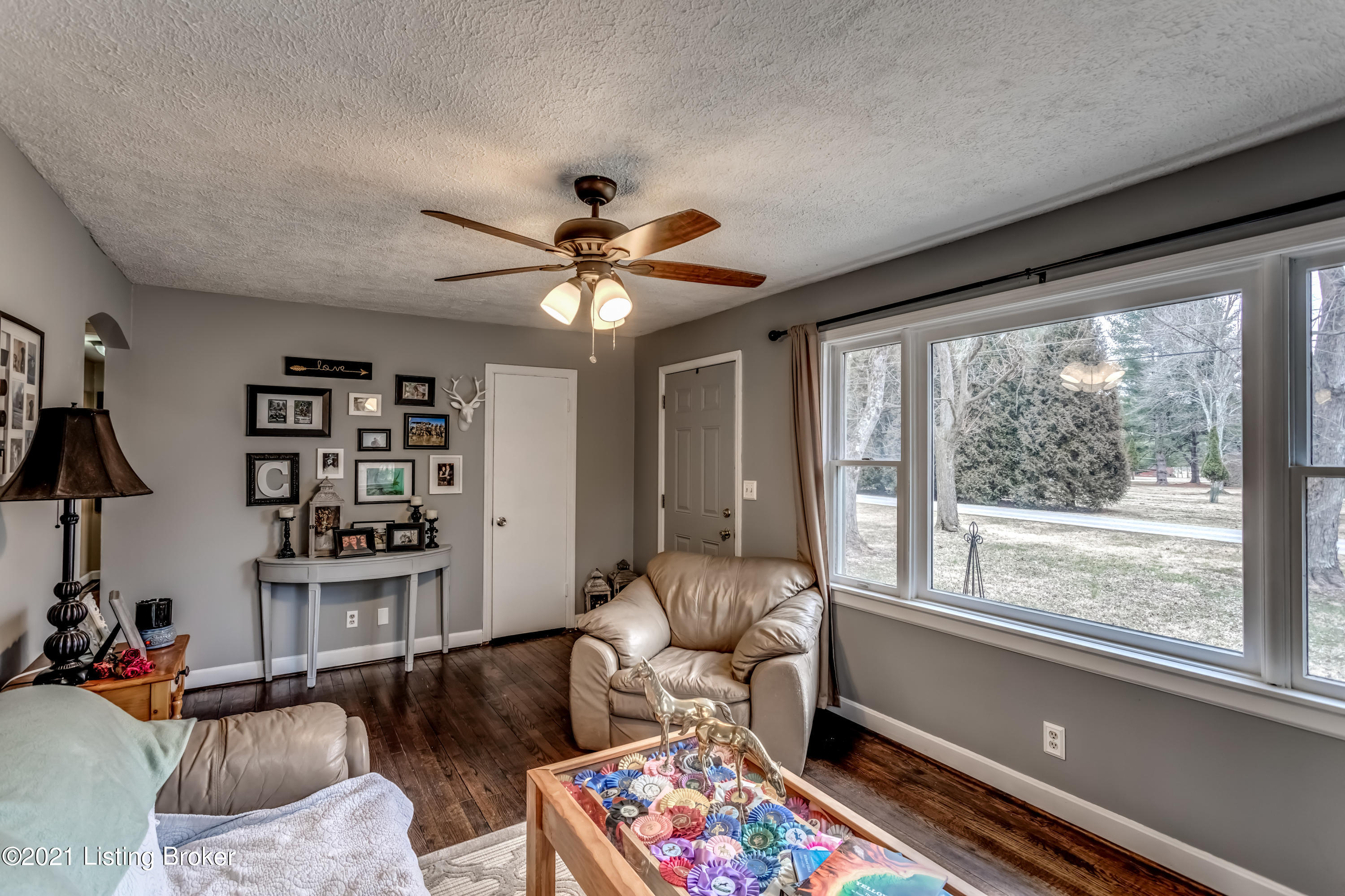 8109 Old Mill Road Pewee Valley, KY 40056 - Photo 18 of 46 H70A0958-A