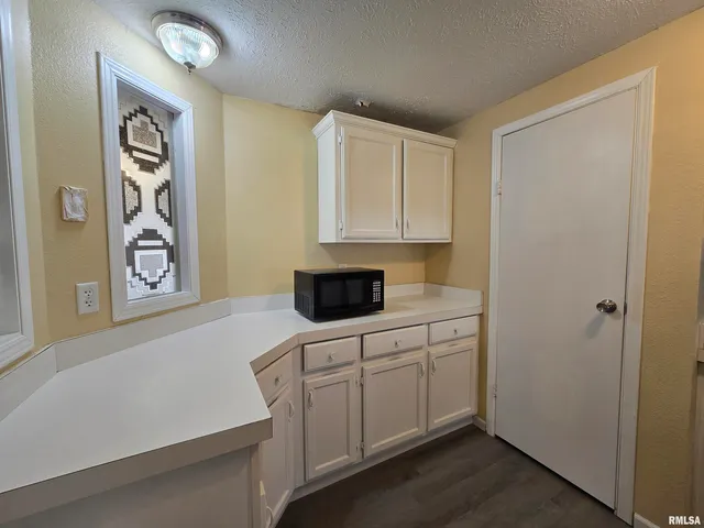 $50,000 | 116 Shennadoh Drive, Unit 116, Springfield, IL 62702