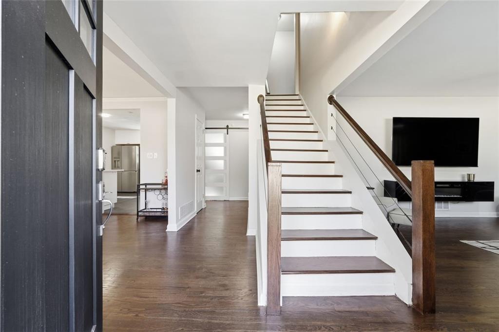 3255 Columbia Woods Drive Decatur, GA 30032 - Photo 2 of 30