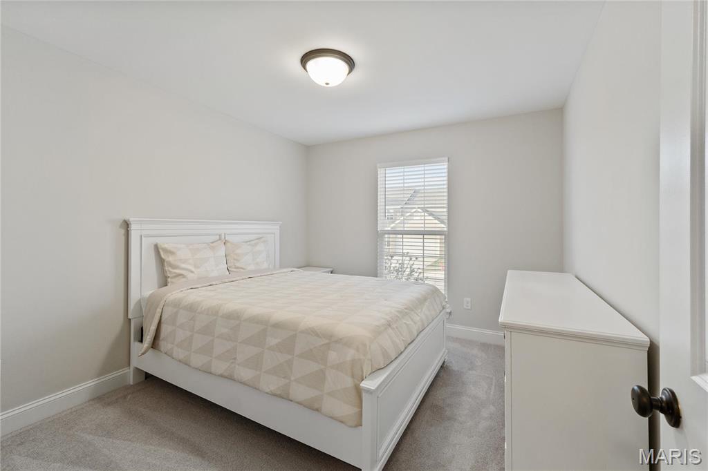 7405 Shadow Point Drive St. Louis, MO 63129 - Photo 30 of 42