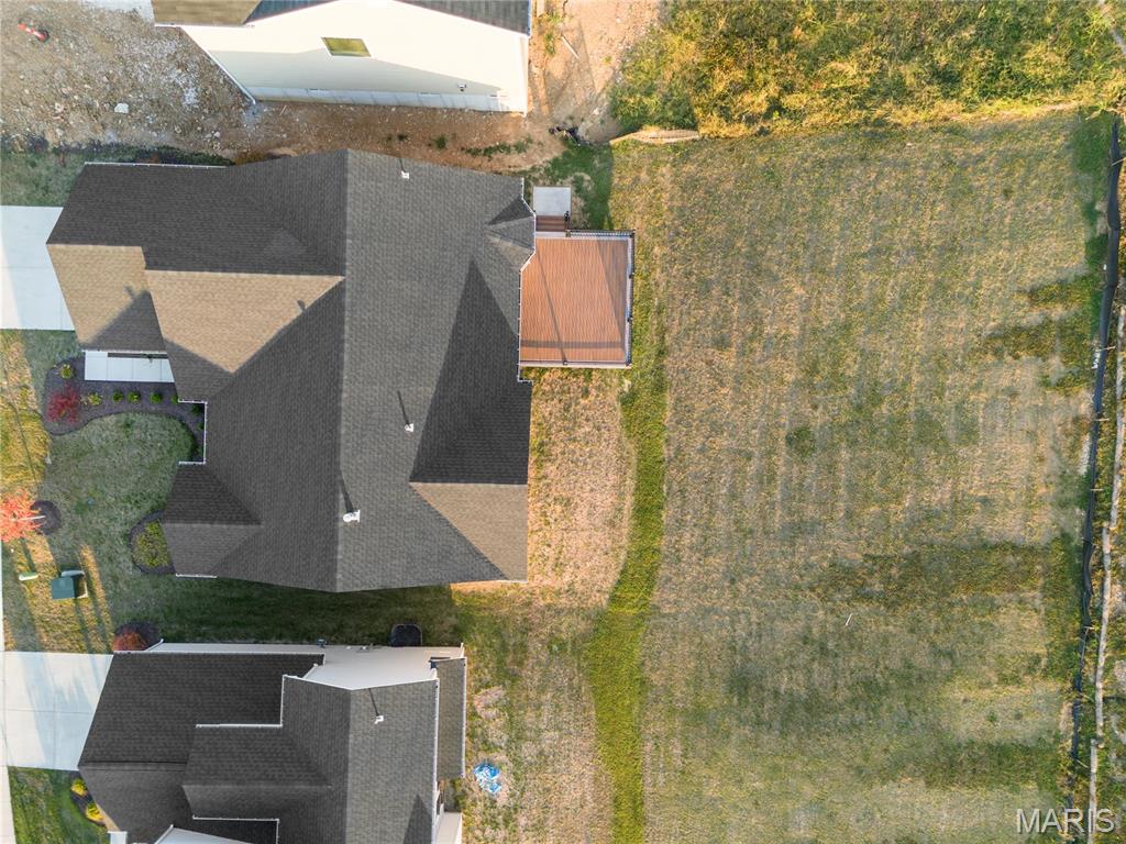 7405 Shadow Point Drive St. Louis, MO 63129 - Photo 5 of 42