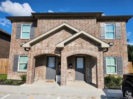 $1,470,000 | 602 Penn Street, Unit 19, Lake Charles, LA 70601