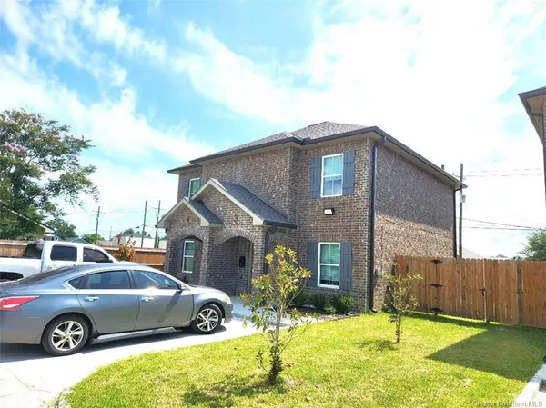 $1,470,000 | 602 Penn Street, Unit 19, Lake Charles, LA 70601