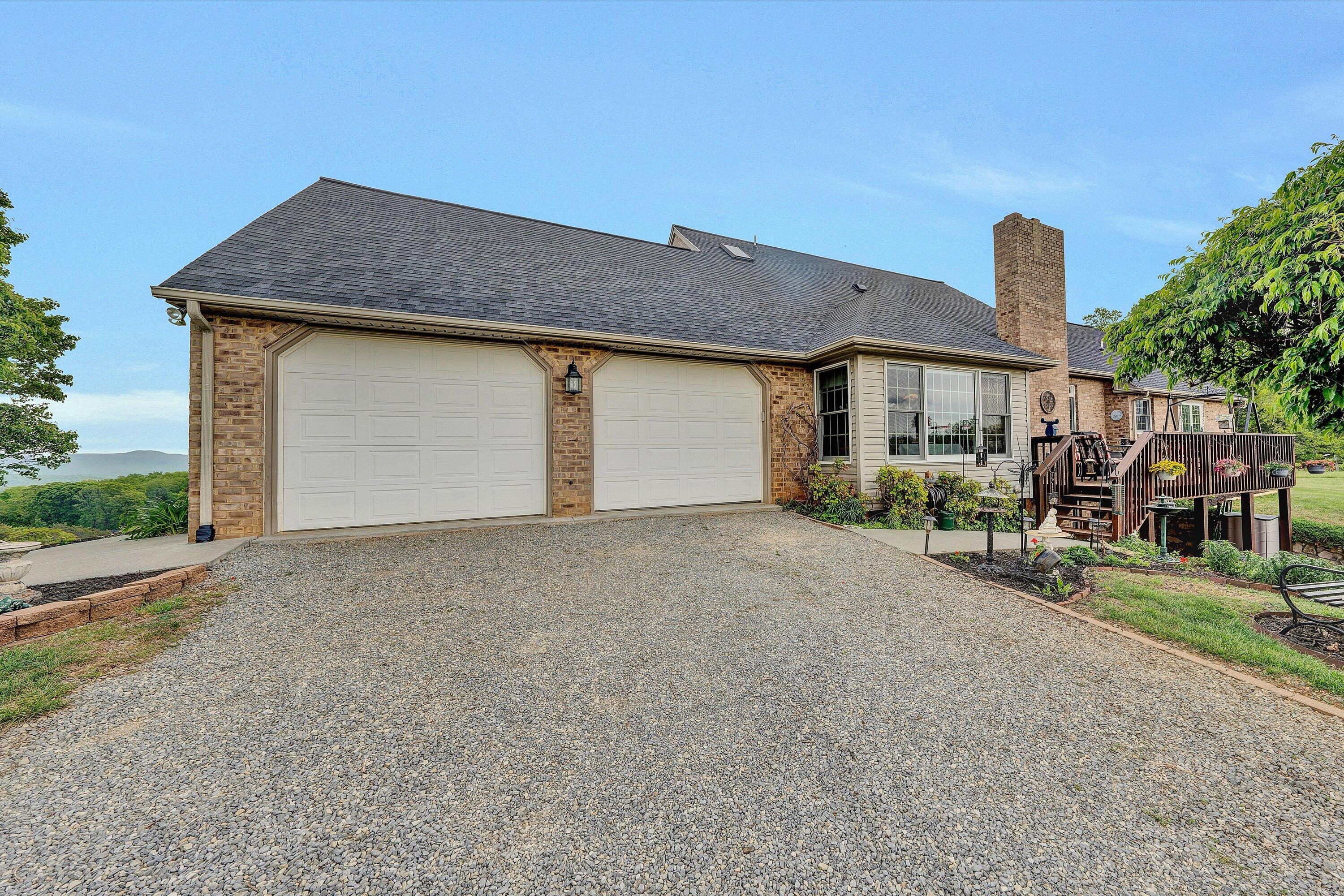 3281 Springwood Road Fincastle, VA 24090 - Photo 41 of 64 41-DSC00275