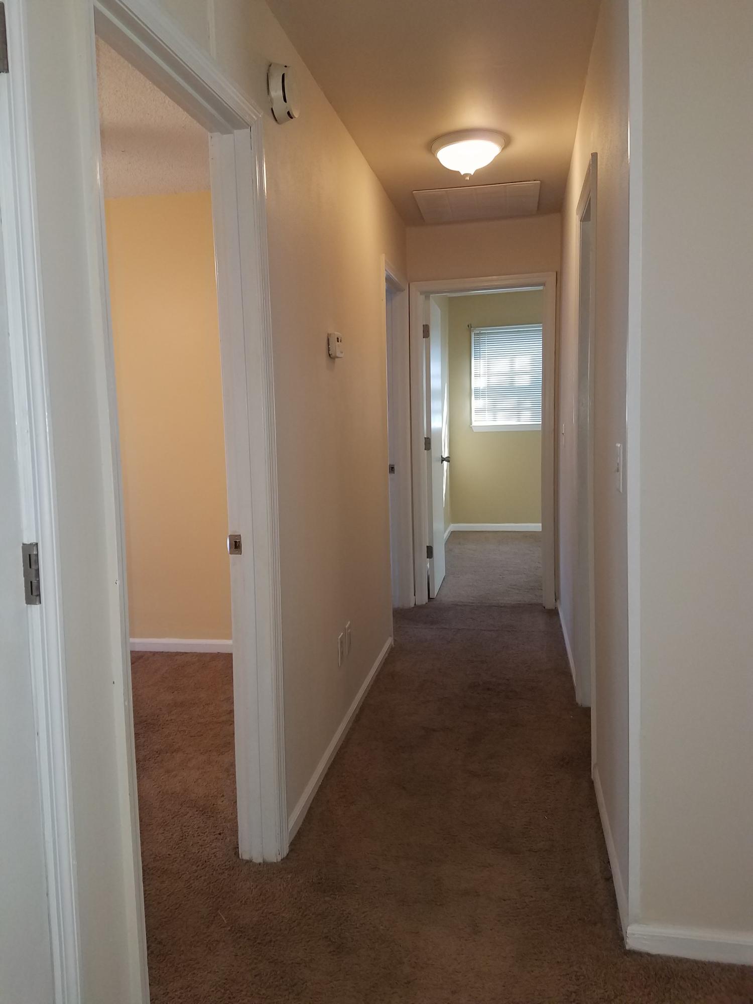 602 Beauregard Road Summerville, SC 29486 - Photo 7 of 13 20170114_124811