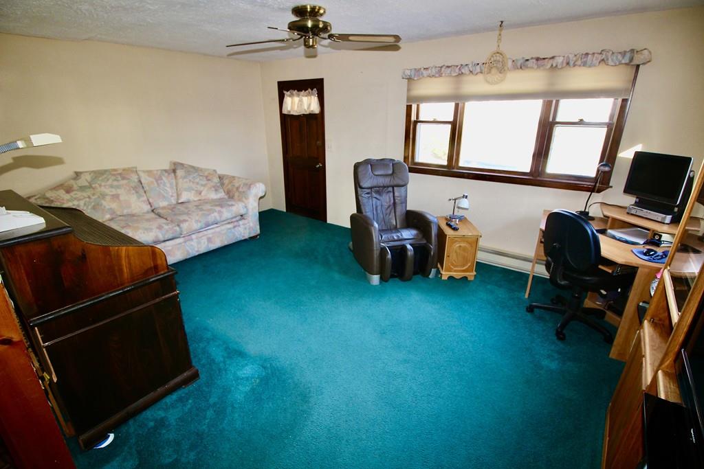 8 Sunrise Avenue Billerica, MA 01821 - Photo 4 of 15