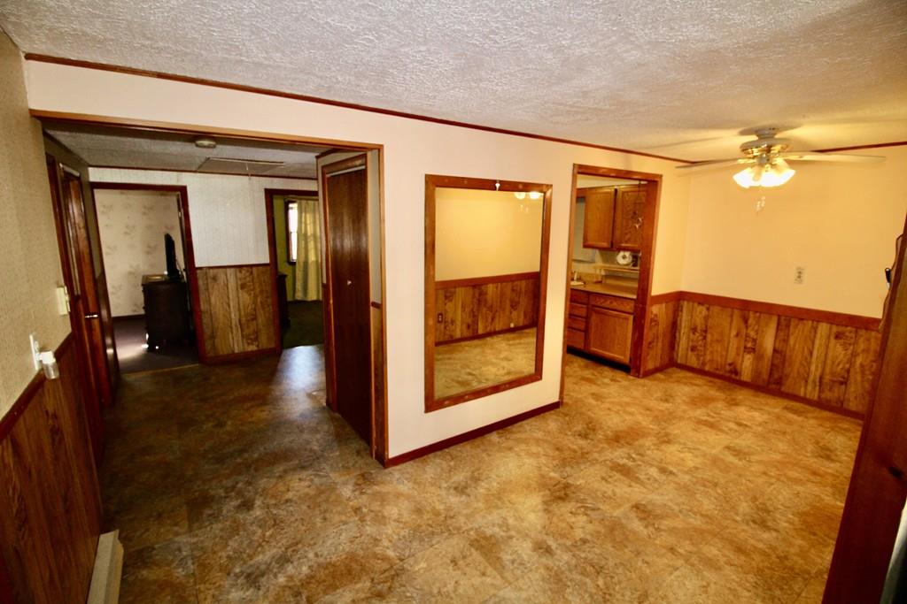 8 Sunrise Avenue Billerica, MA 01821 - Photo 9 of 15