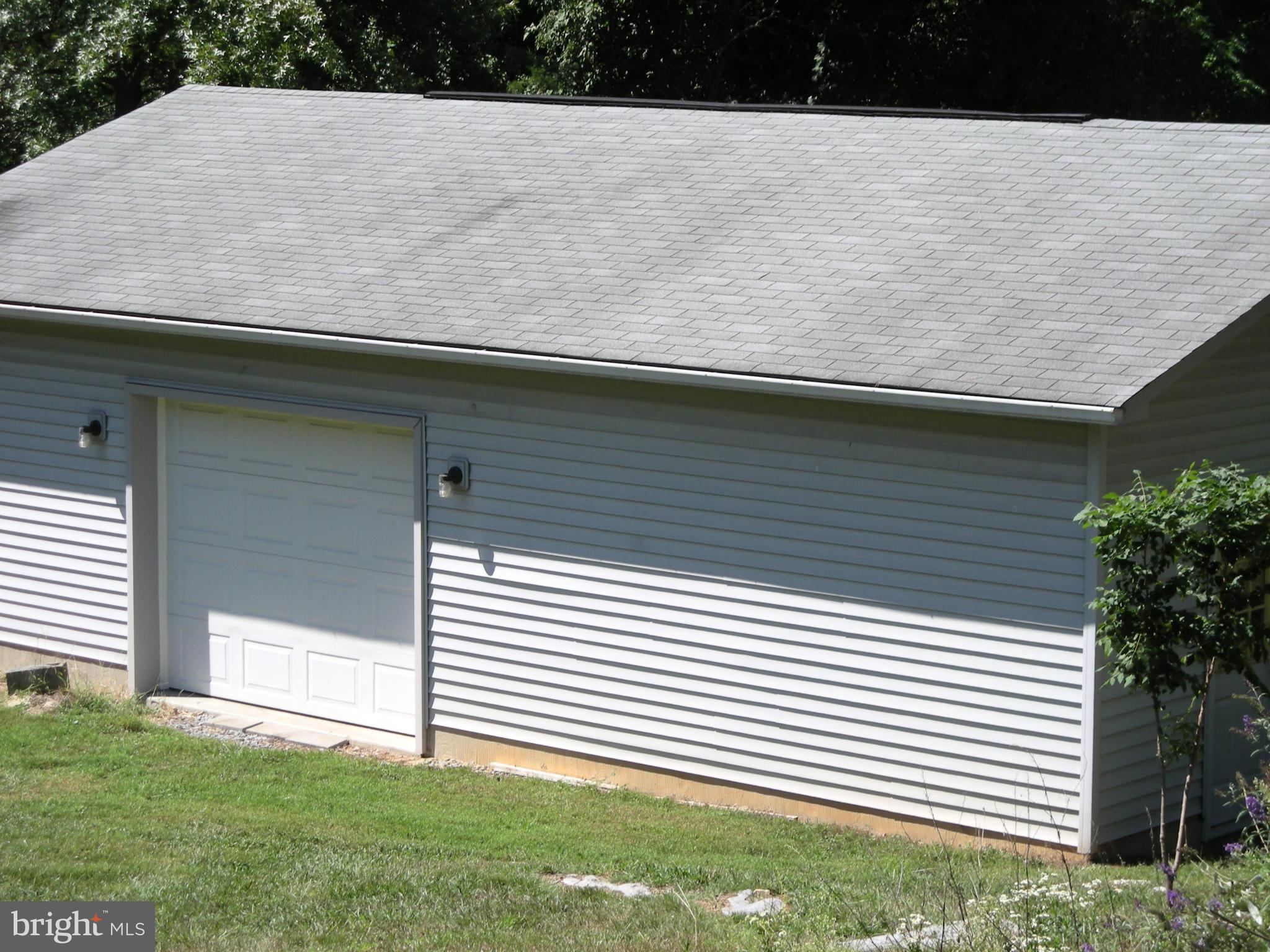 216 Hopewell Road Clear Brook, VA 22624 - Photo 28 of 29 Workshop / shed