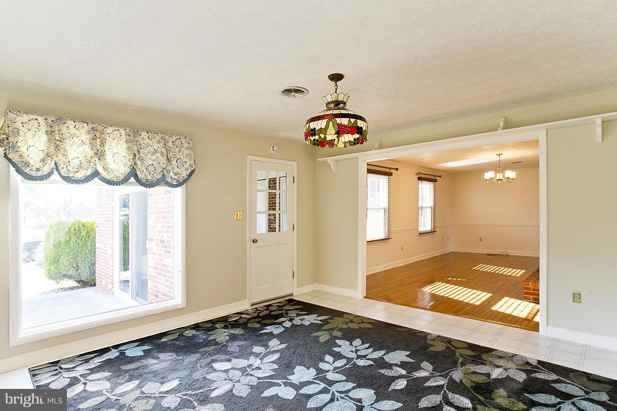 216 Hopewell Road Clear Brook, VA 22624 - Photo 9 of 29 Eat-in area off kitchen