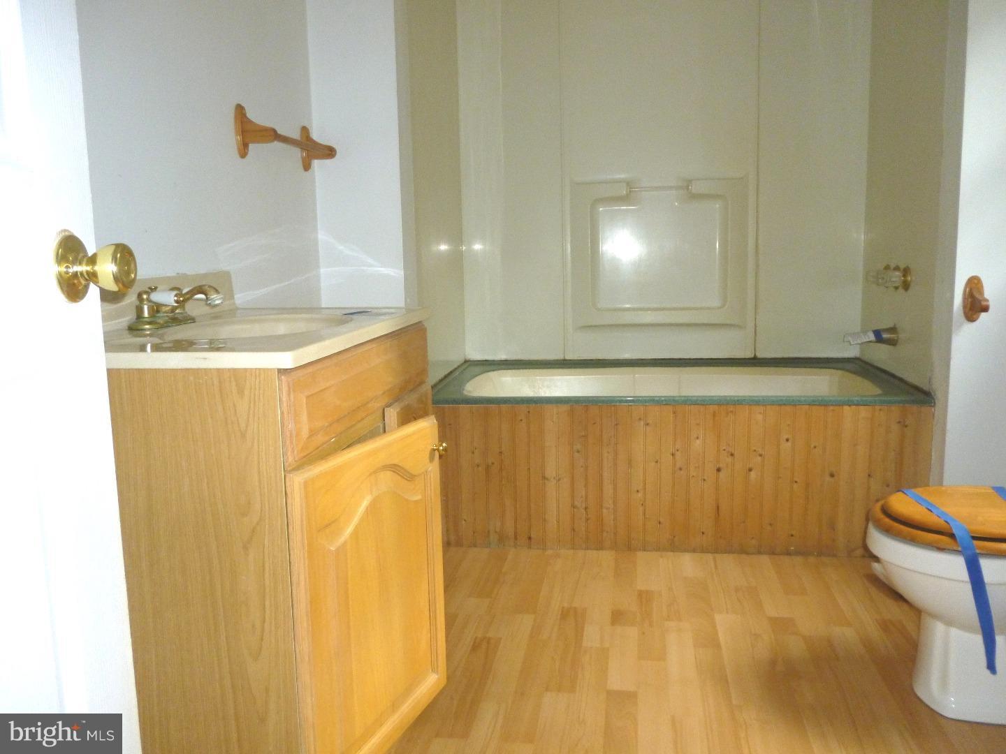 478 Longview Road Boyertown, PA 19512 - Photo 7 of 9 Gallery Image 7