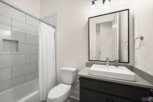 $569,900 | 12696 Solemn Oaks Avenue, Baton Rouge, LA 70818