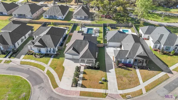 $569,900 | 12696 Solemn Oaks Avenue, Baton Rouge, LA 70818