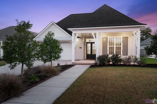 $569,900 | 12696 Solemn Oaks Avenue, Baton Rouge, LA 70818